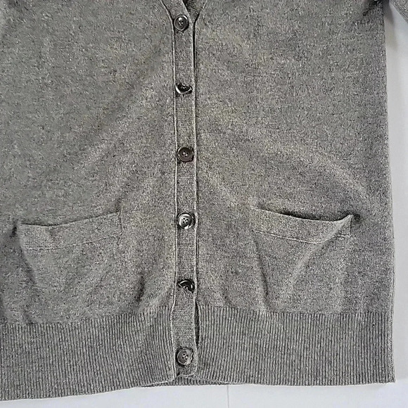 J. Crew Vintage 100% Cashmere‎ Button Up Womens Cardigan - Picture 3 of 13
